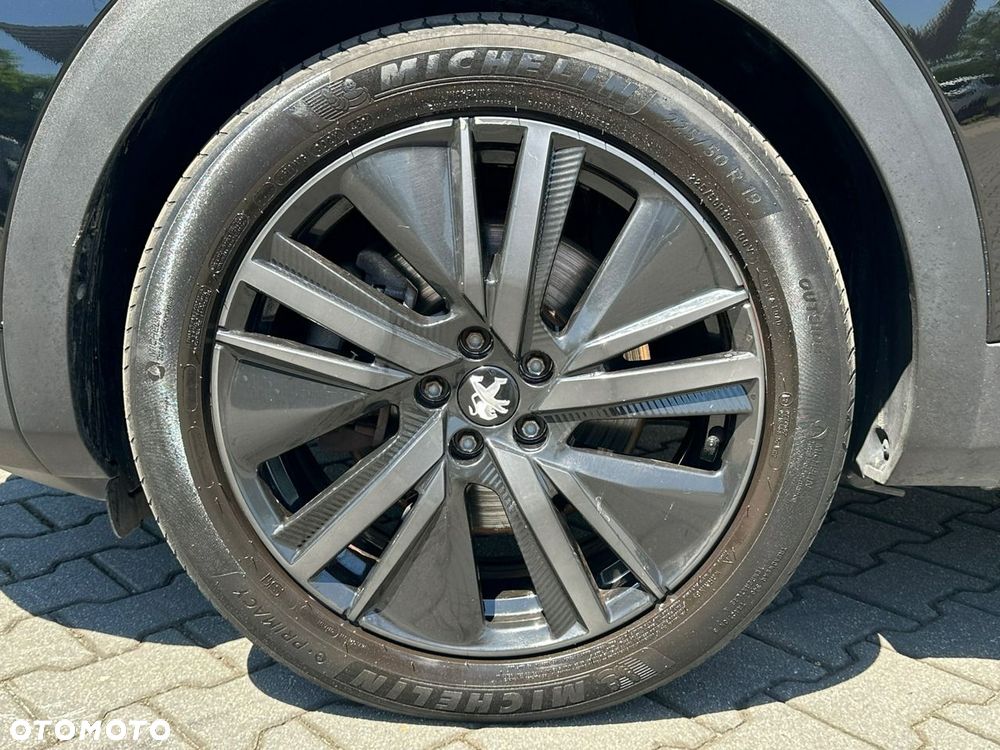 Peugeot 3008 225 e-EAT8 GT Pack - 4