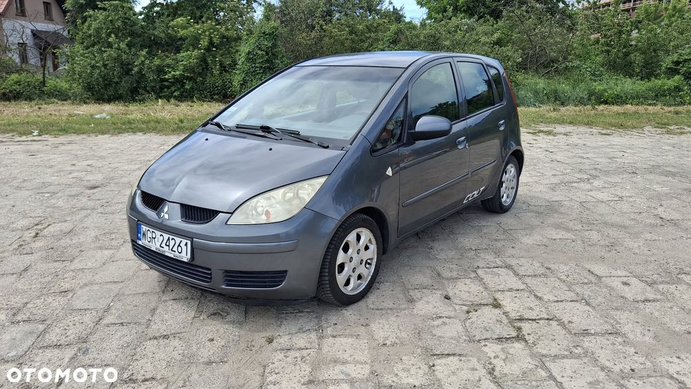 Mitsubishi Colt - 2