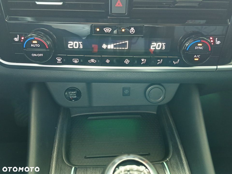 Nissan Qashqai - 21