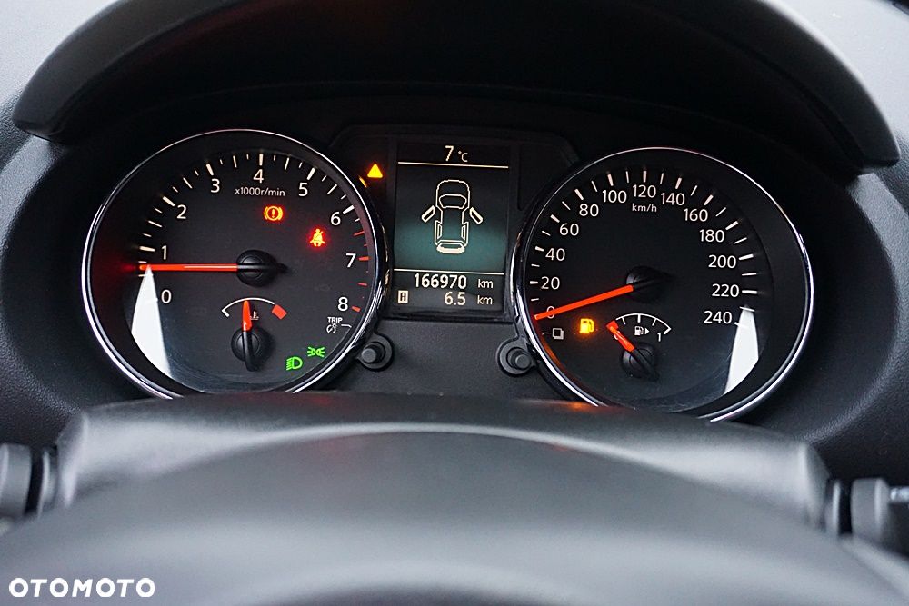 Nissan Qashqai 2.0 Tekna Premium - 26