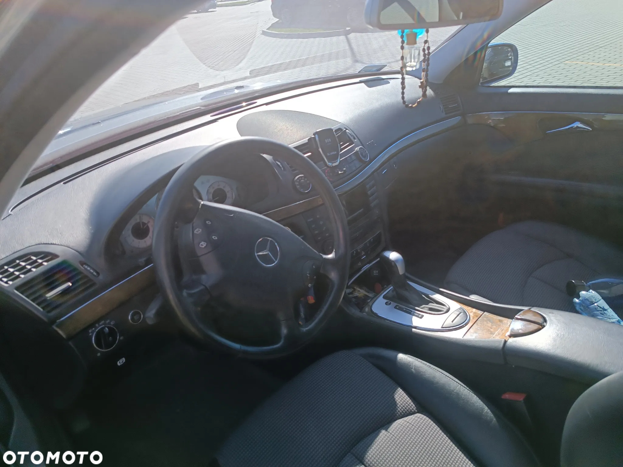 Mercedes-Benz Klasa E - 12