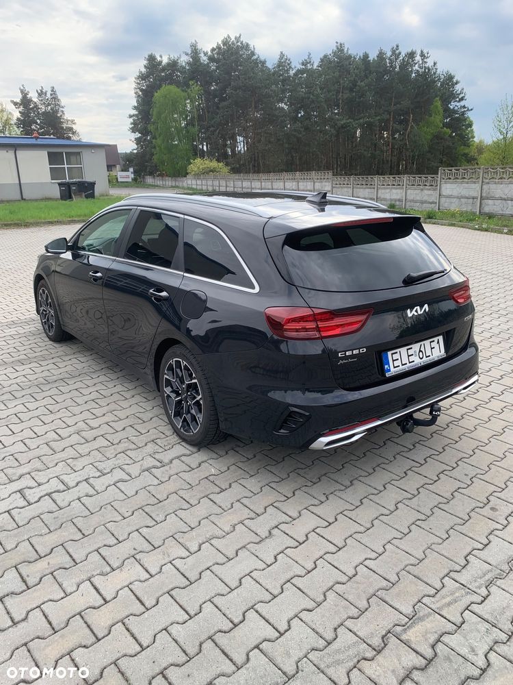Kia Ceed - 5