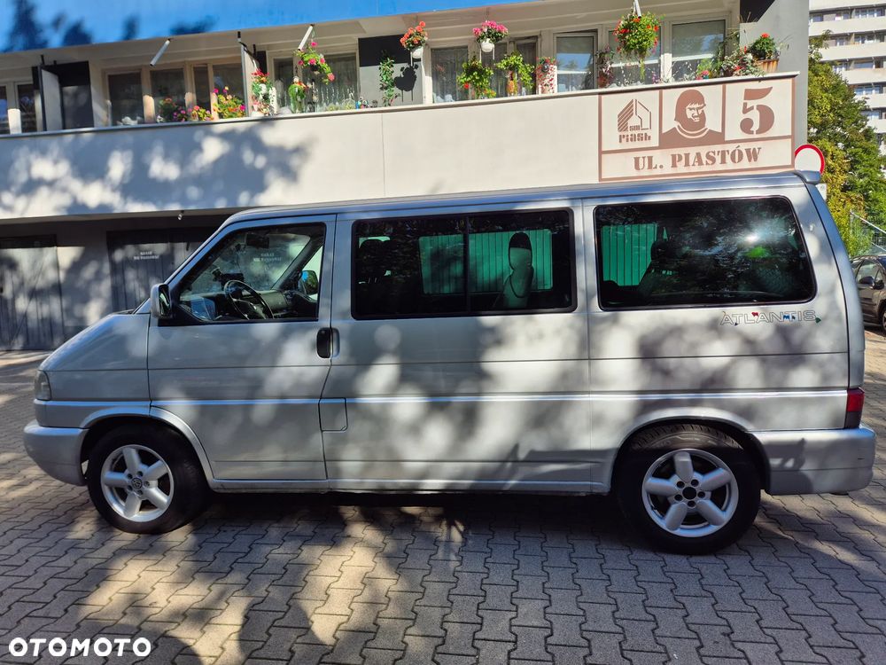 Volkswagen Multivan TDI - 17