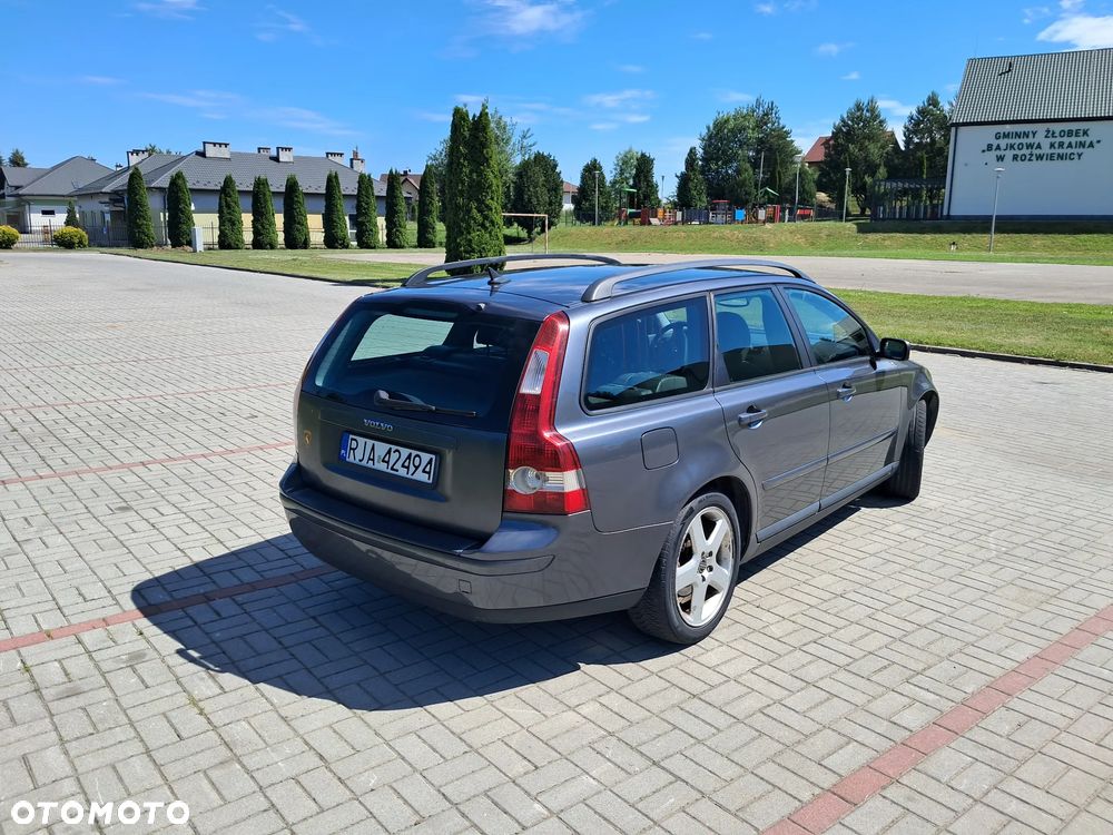 Volvo V50 2.0D Momentum - 5
