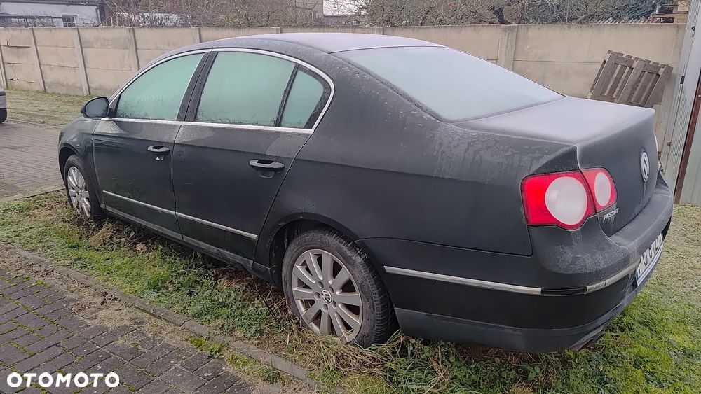 Volkswagen Passat - 3