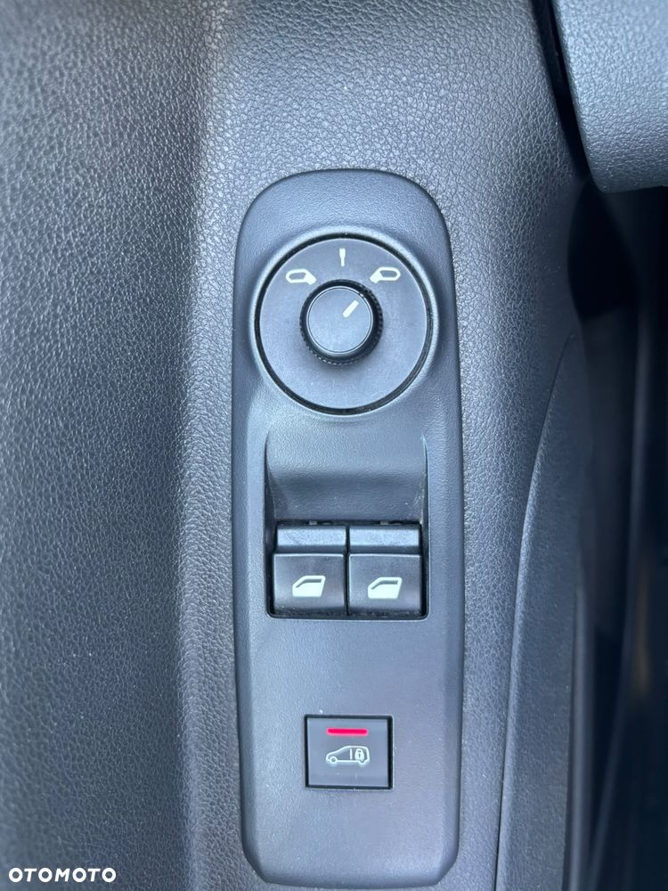 Peugeot Partner - 19