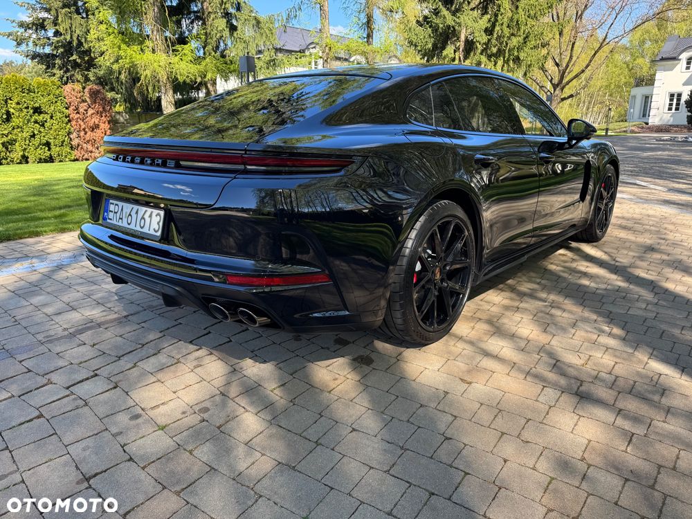 Porsche Panamera 4 E-Hybrid - 7