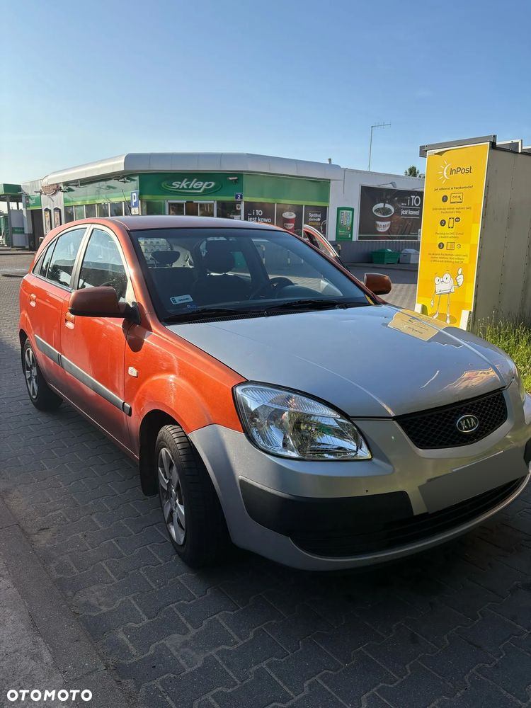Kia Rio 1.5 CRDi City - 3
