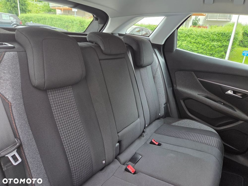 Peugeot 3008 1.6 HDi Active - 13