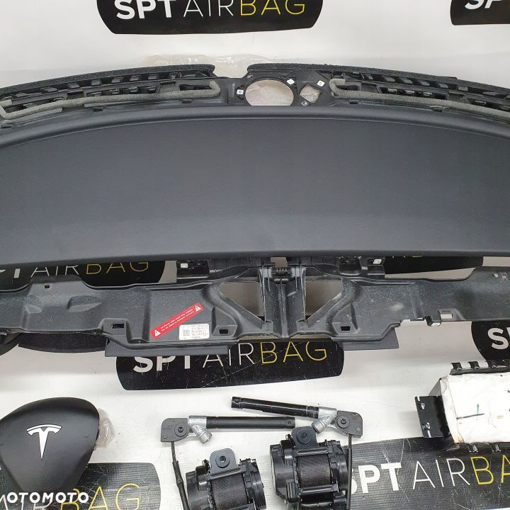 TESLA 3 III DESKA ROZDZIELCZA KONSOLA KOKPIT PULPIT PODUSZKI AIRBAG AIR BAG PASY KIT SET - 3