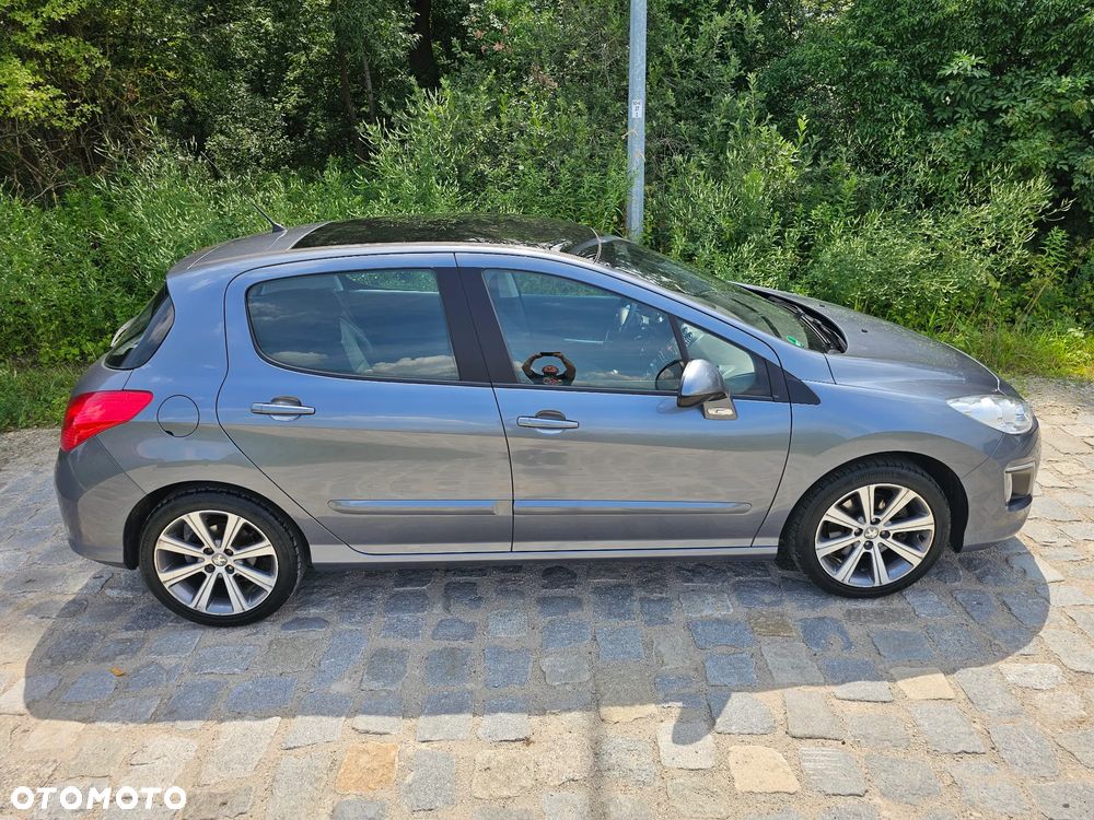 Peugeot 308 - 2