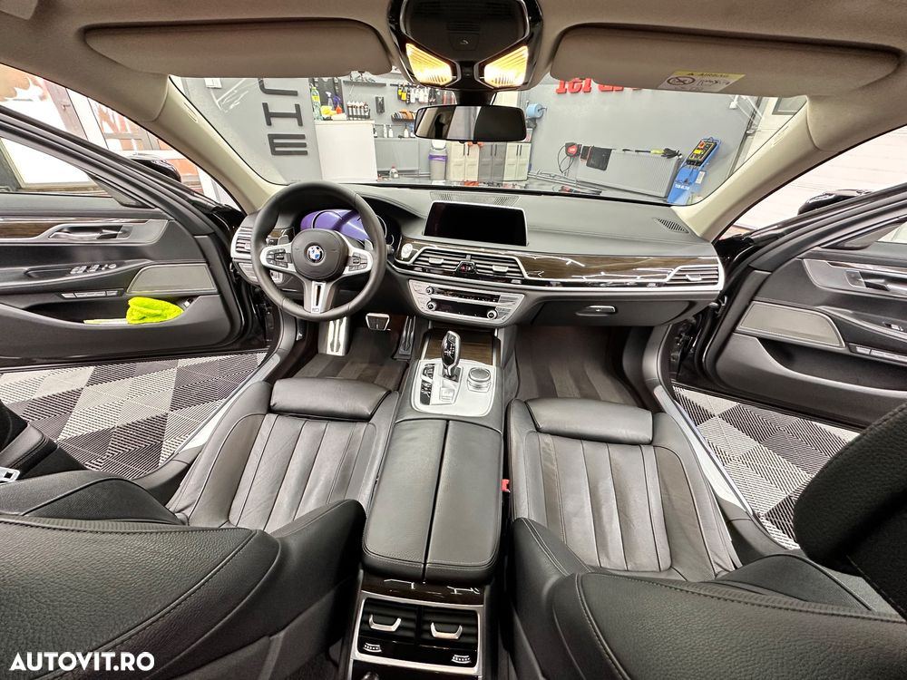BMW Seria 7 730d xDrive - 13