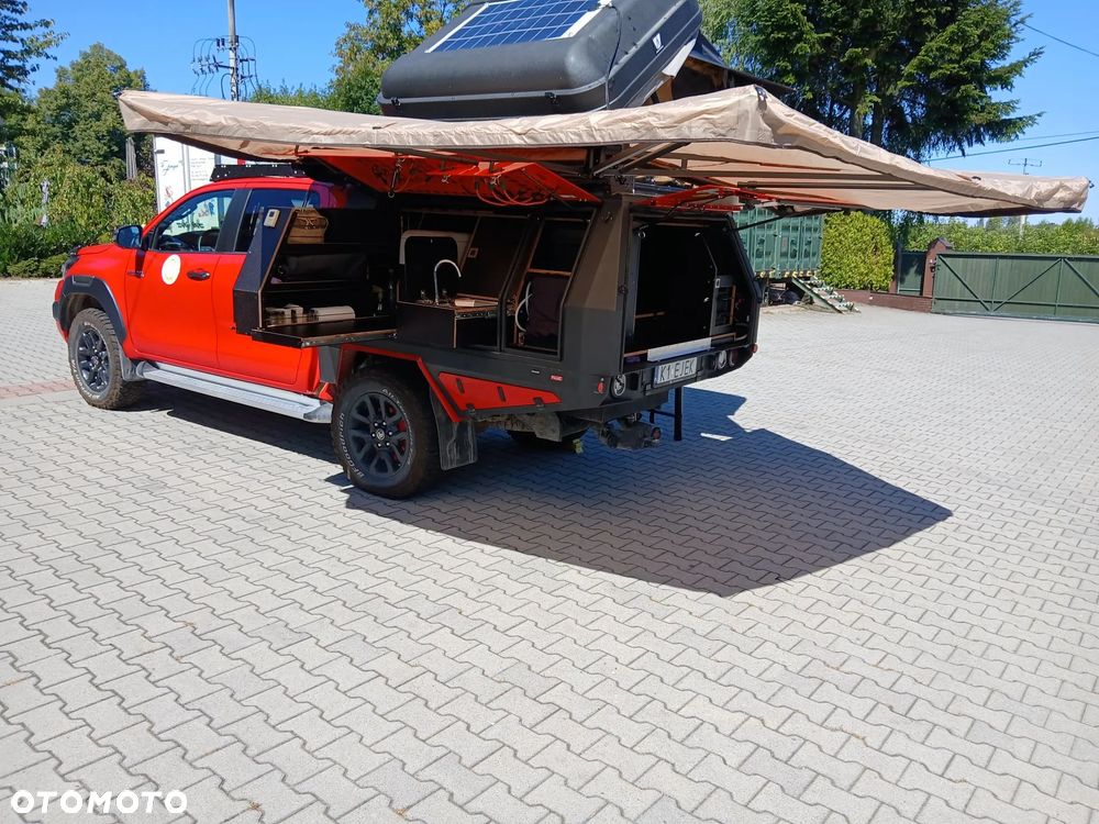 Toyota Hilux 2.8 D-4D mHEV Double Cab Invincible 4x4 - 8