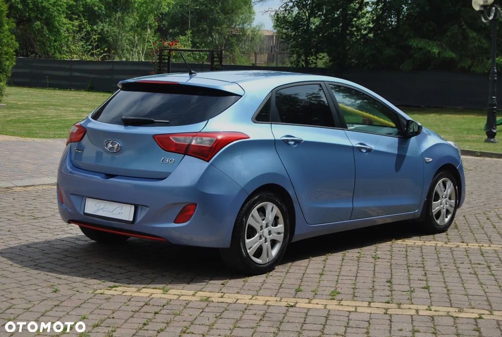 Hyundai i30 1.4 Select - 3