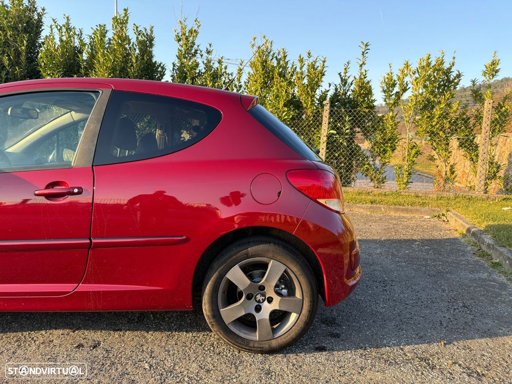 Peugeot 207 110 HDi FAP (Blue Lion) Premium - 17