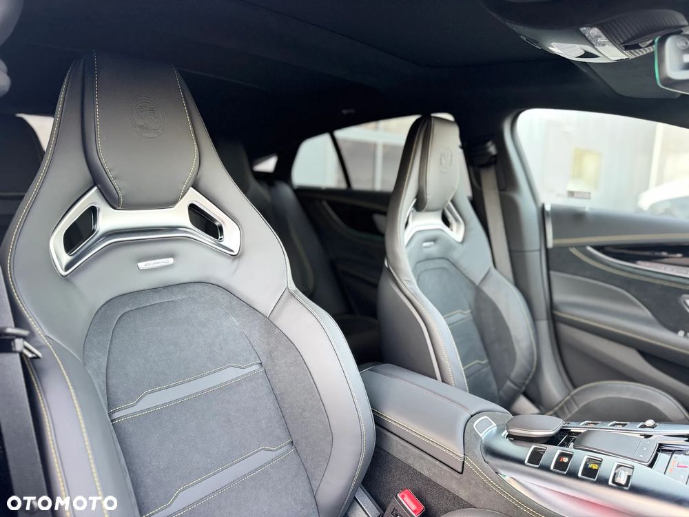 Mercedes-Benz AMG GT 63 S 4Matic+ Speedshift MCT 9G - 14
