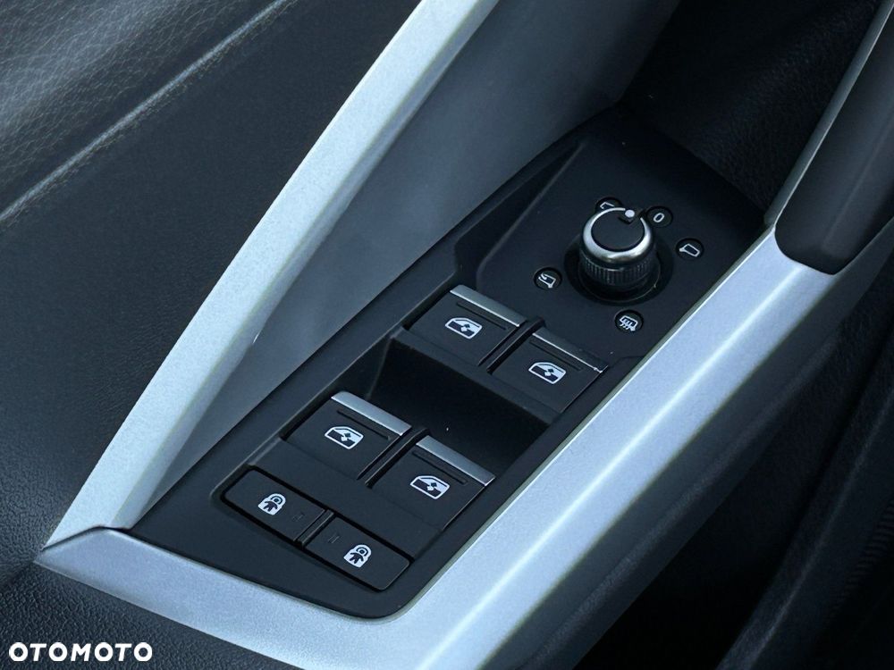 Audi Q3 35 TFSI S tronic - 19