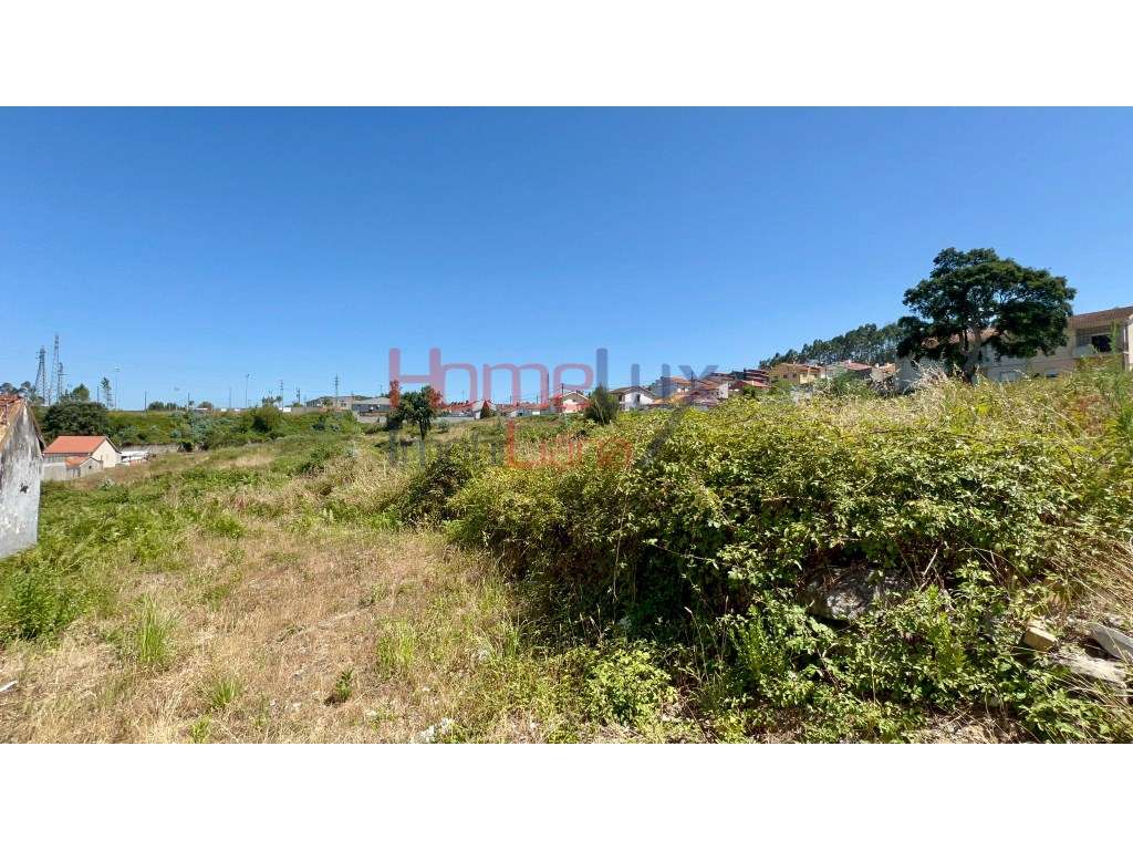 Terreno em Montezelo, Fânzeres - Grande imagem: 5/17