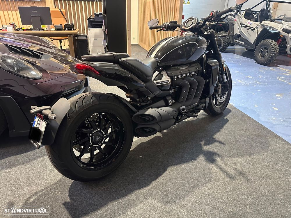Triumph Rocket STORM R - 7