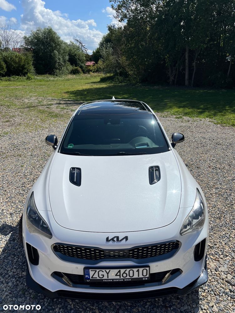 Kia Stinger 3.3 T-GDI V6 GT AWD - 23