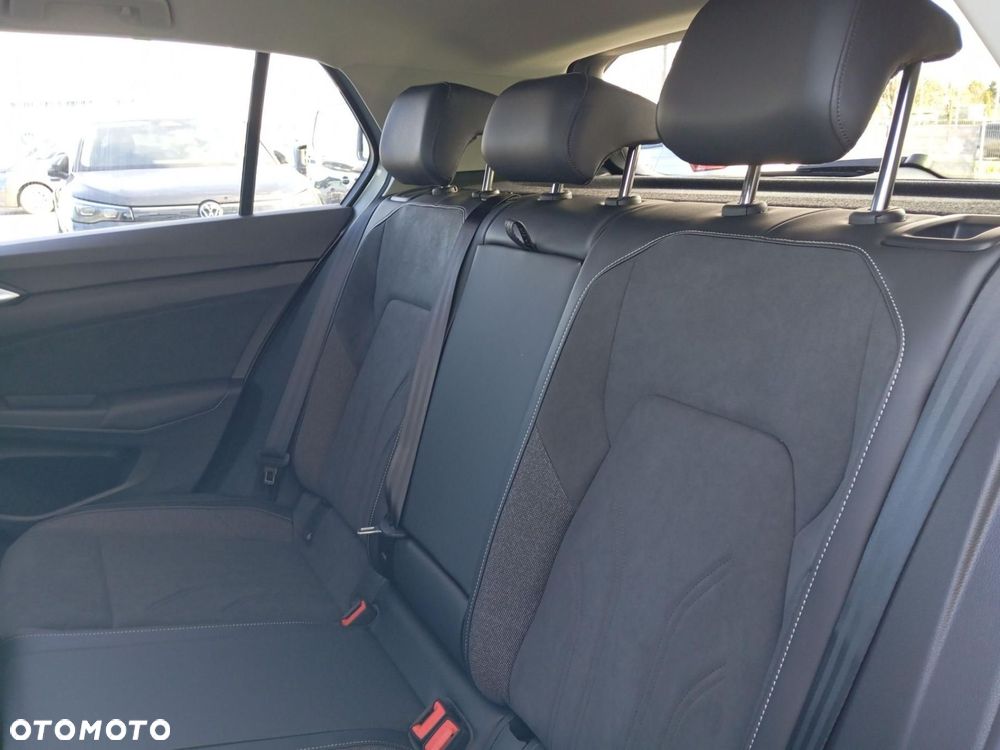 Volkswagen Golf - 19