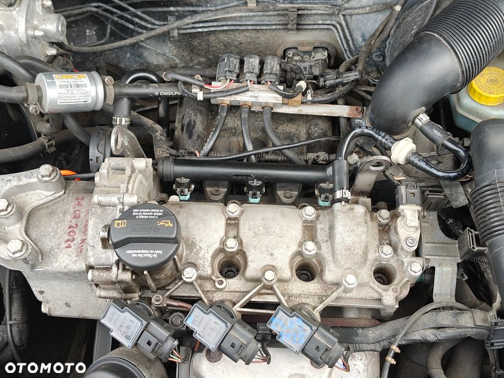 Volkswagen Polo 1.2 Tour - 16