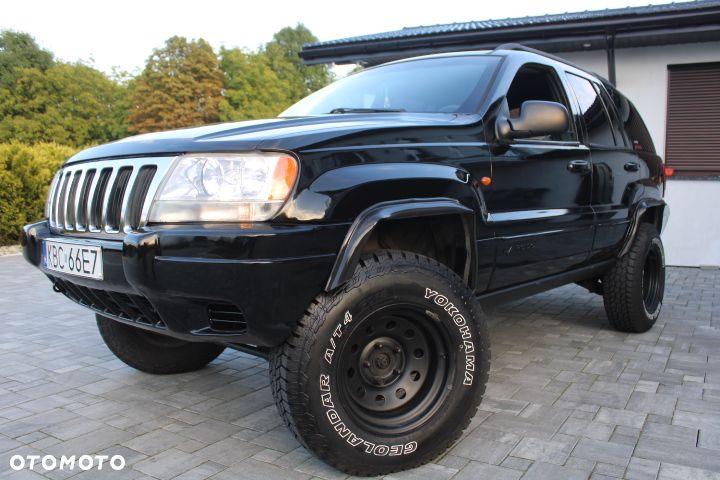 Jeep Grand Cherokee - 33