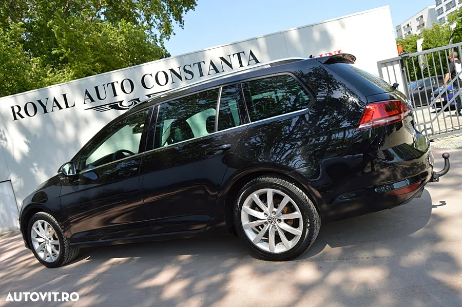 Volkswagen Golf 1.6 BlueTDI DSG Comfortline - 20