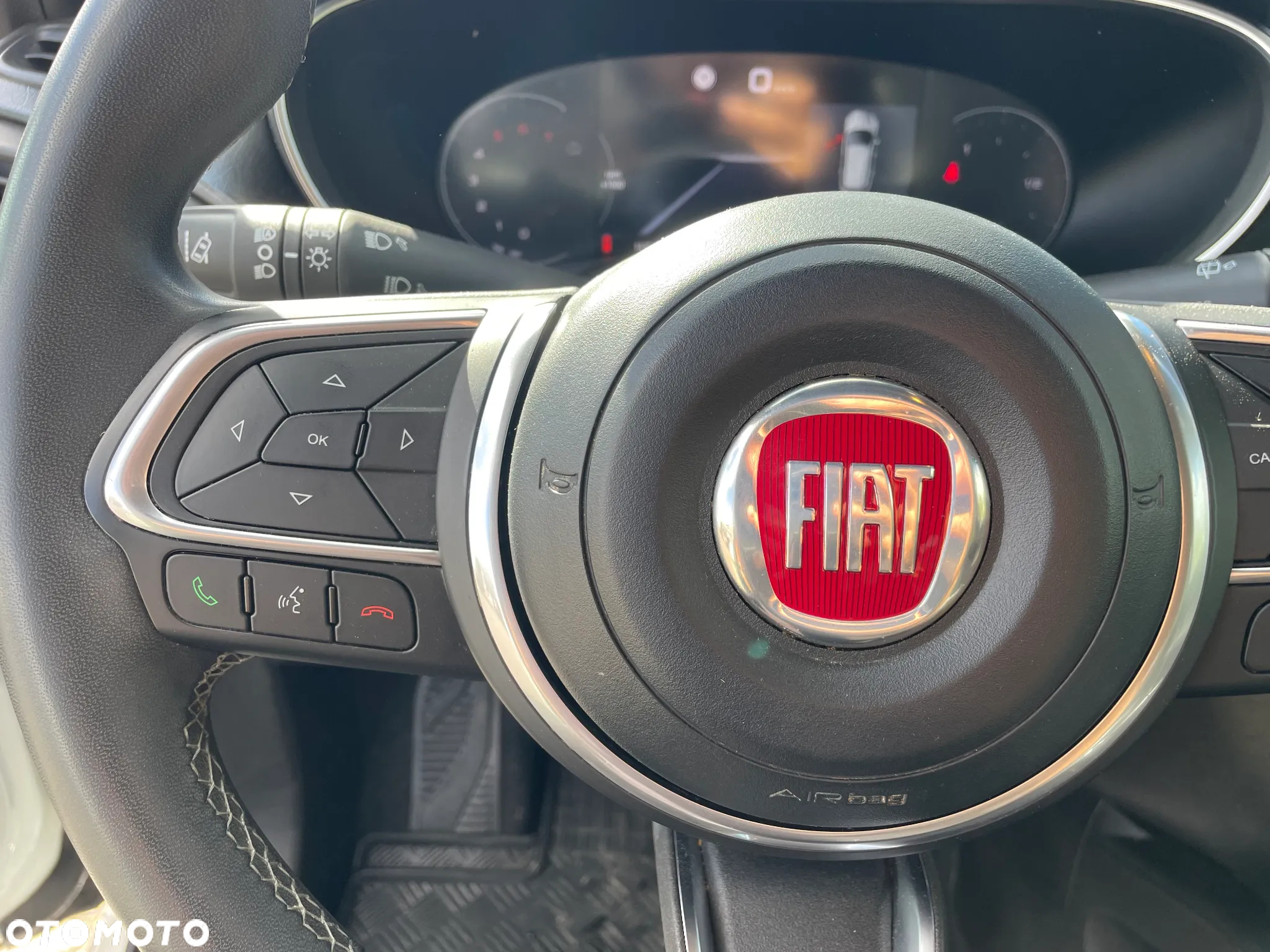 Fiat Tipo 1.6 MultiJet Cross - 14