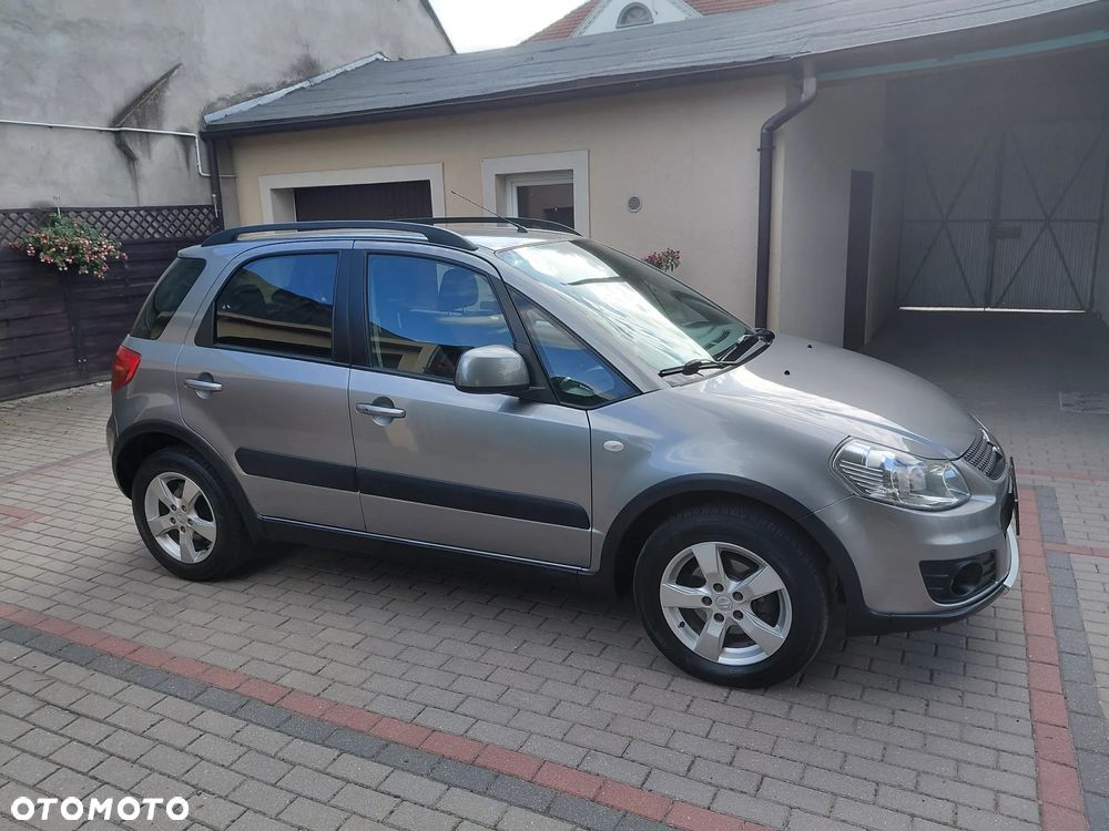 Suzuki SX4 1.6 VVT 4x4 Club - 6