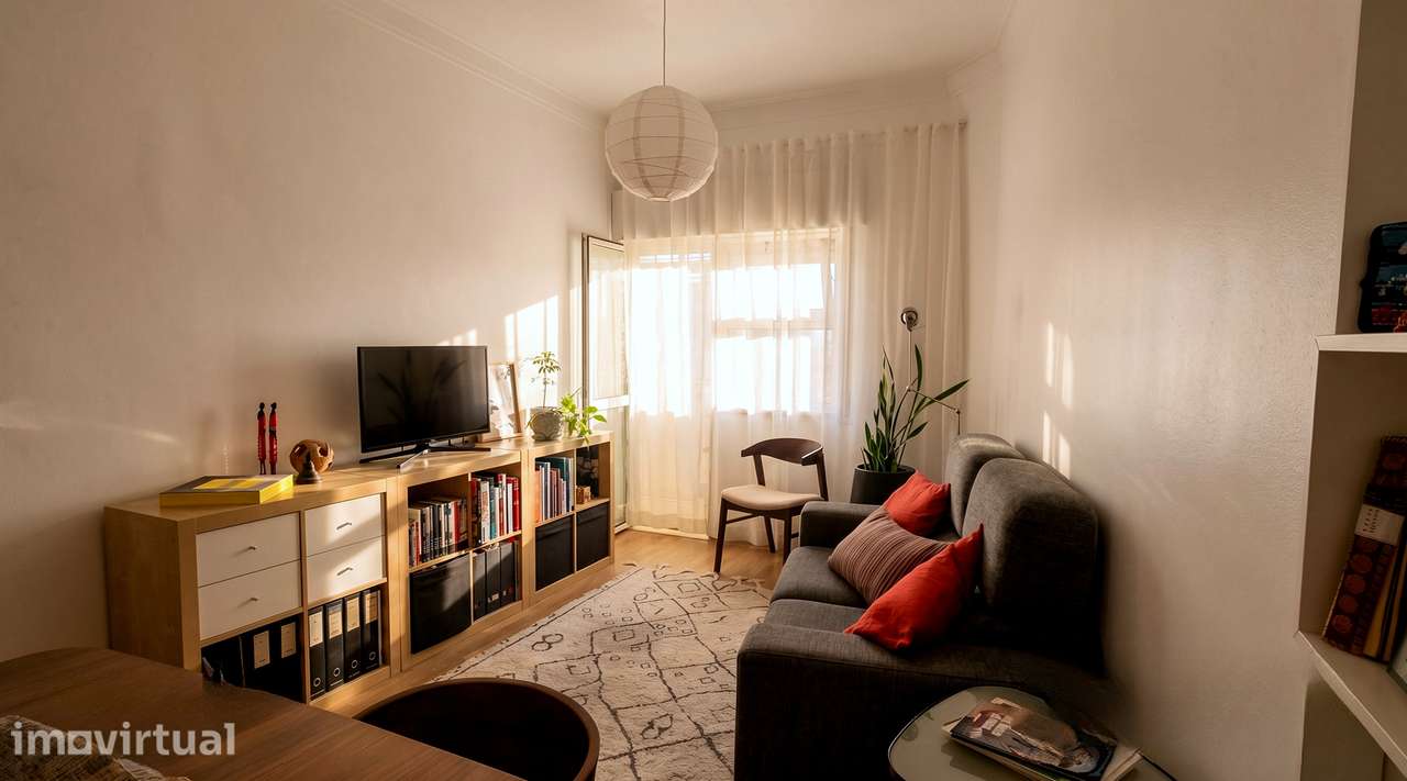 Apartamento T1 Renovado no Centro de Almada - Grande imagem: 4/18