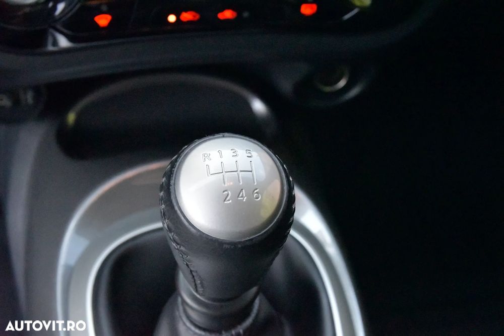 Nissan Juke 1.2L DIG-T Start/Stop Acenta - 27