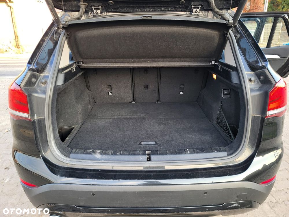 BMW X1 sDrive16d Advantage - 35