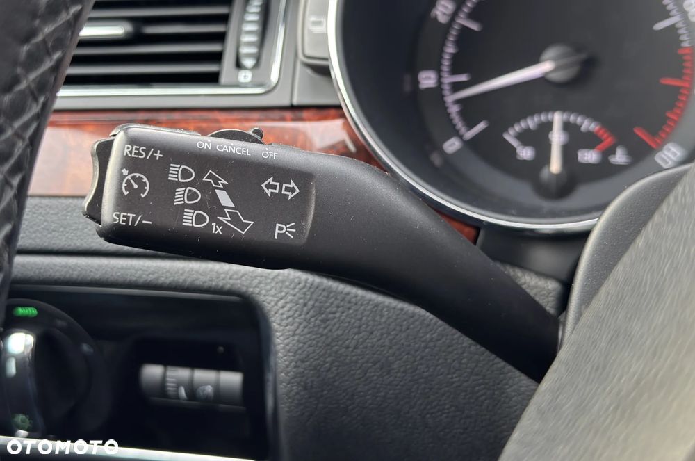 Skoda Superb 3.6 V6 4x4 DSG Elegance - 23