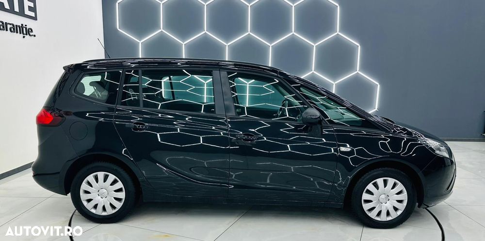 Opel Zafira Tourer 2.0 CDTI ECOFLEX Start/Stop Active - 34