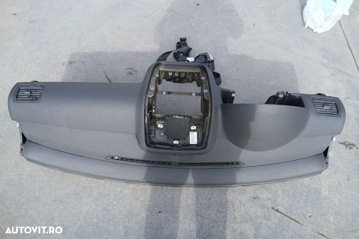 Plansa bord + centuri 1K1857181A 1K4857706AA 1K4857705S 1K1857181A 1K - 2