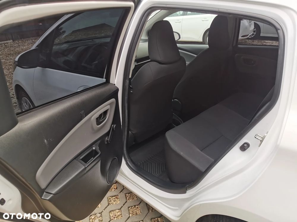 Toyota Yaris 1.5 Active - 14