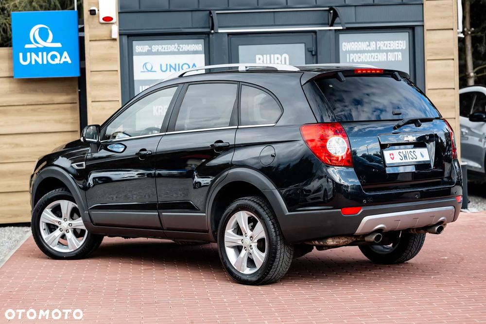 Chevrolet Captiva 2.4 AWD Automatik LT+ - 11