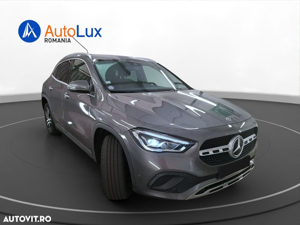 Mercedes-Benz GLA 250 e 8G-DCT - 2