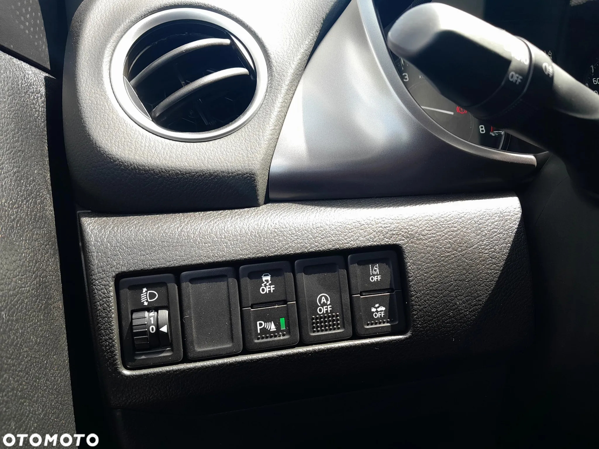 Suzuki Vitara 1.4 Boosterjet mHEV Premium Plus 2WD - 14