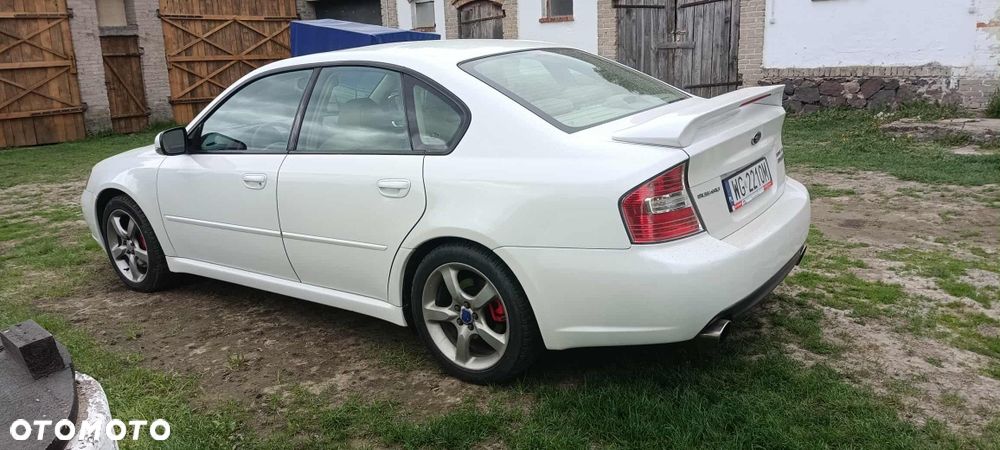 Subaru Legacy - 2