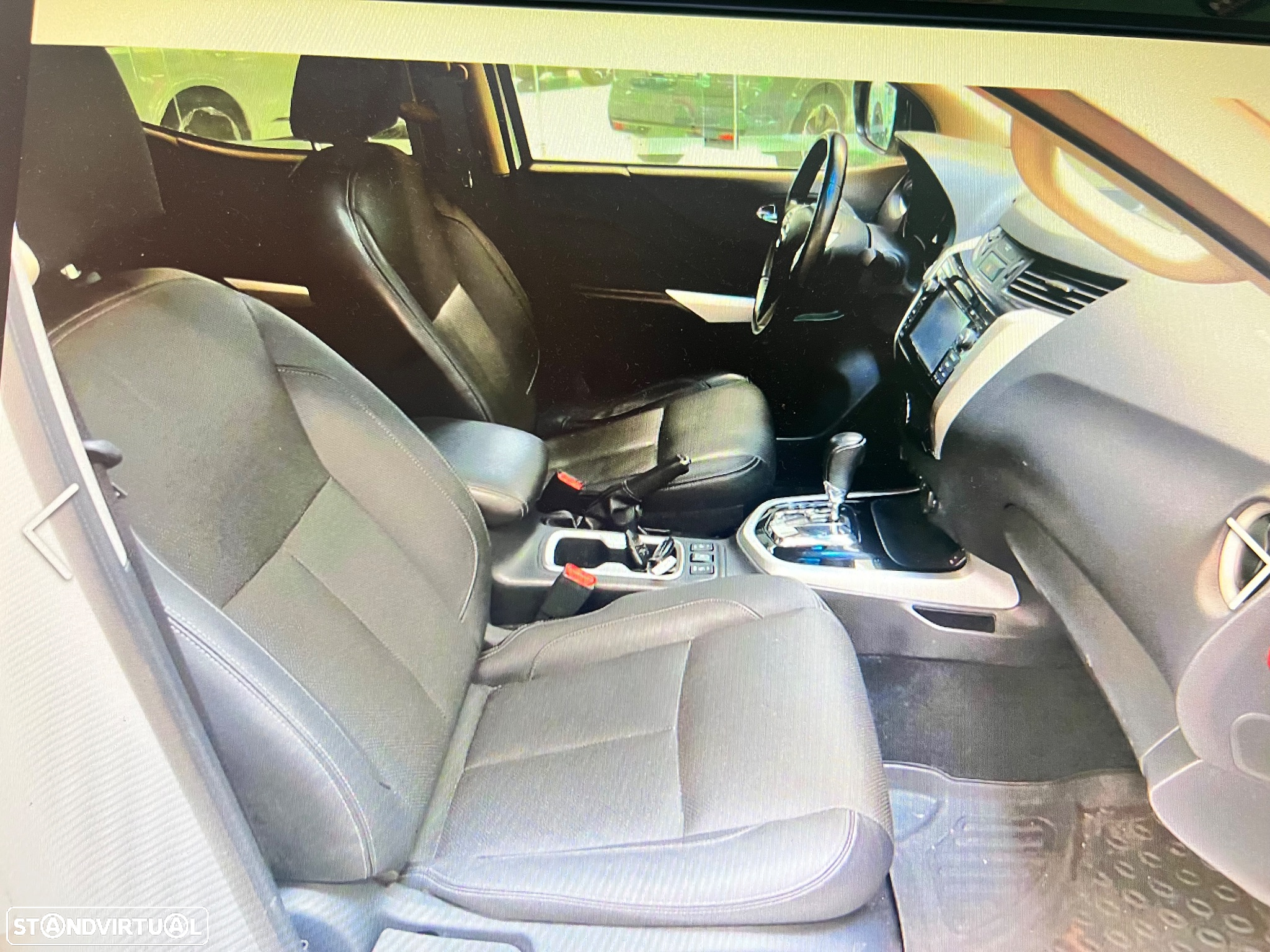 Nissan Navara 2.3 dCi CD 4WD Tekna AT - 7