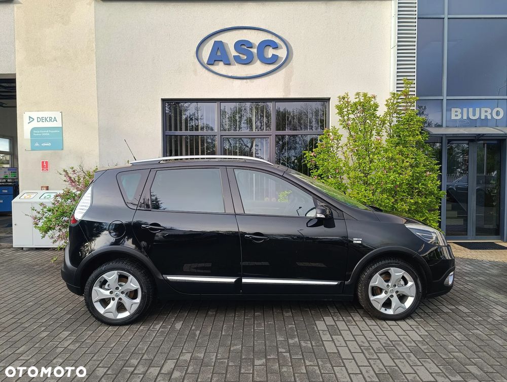 Renault Clio - 2