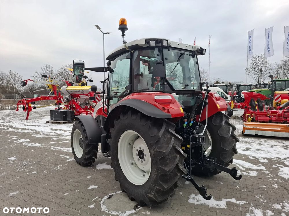 Steyr 4075 Kompakt s - 7