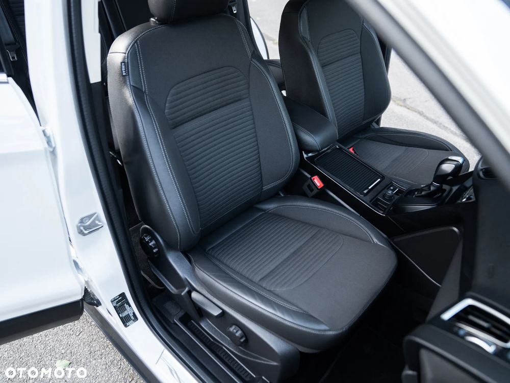 Ford Kuga 1.5 EcoBoost 4x4 Titanium - 16