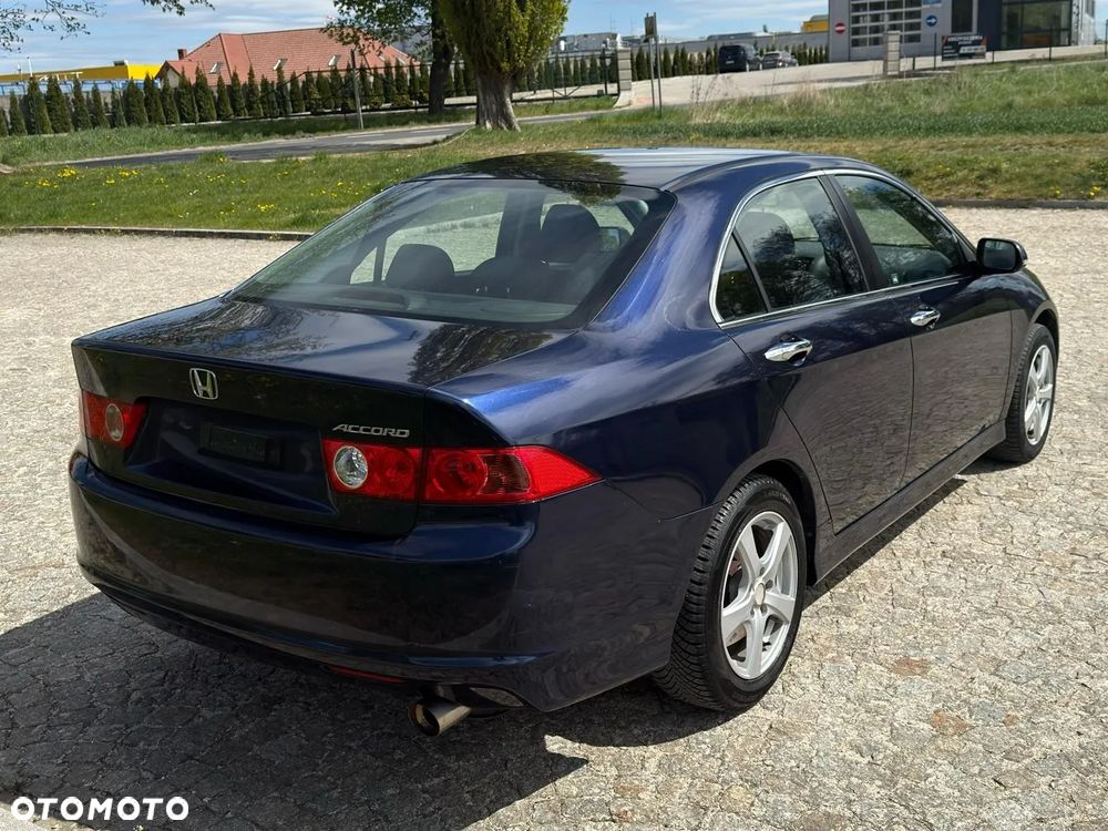 Honda Accord 2.0 Comfort - 3