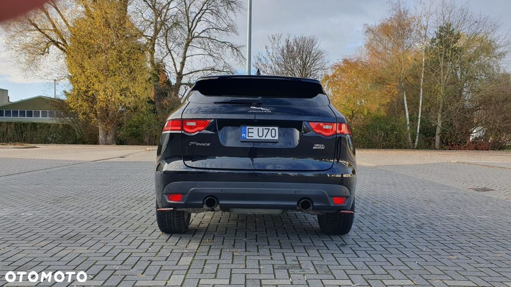 Jaguar F-Pace - 3