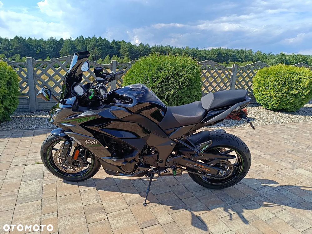 Kawasaki Ninja 1000 SX - 5