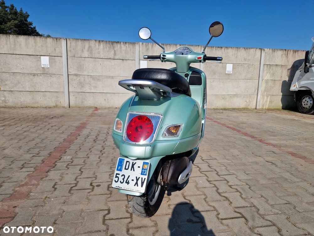 Piaggio Vespa - 8