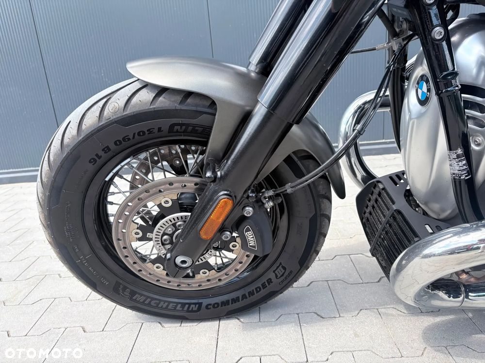 BMW R - 9